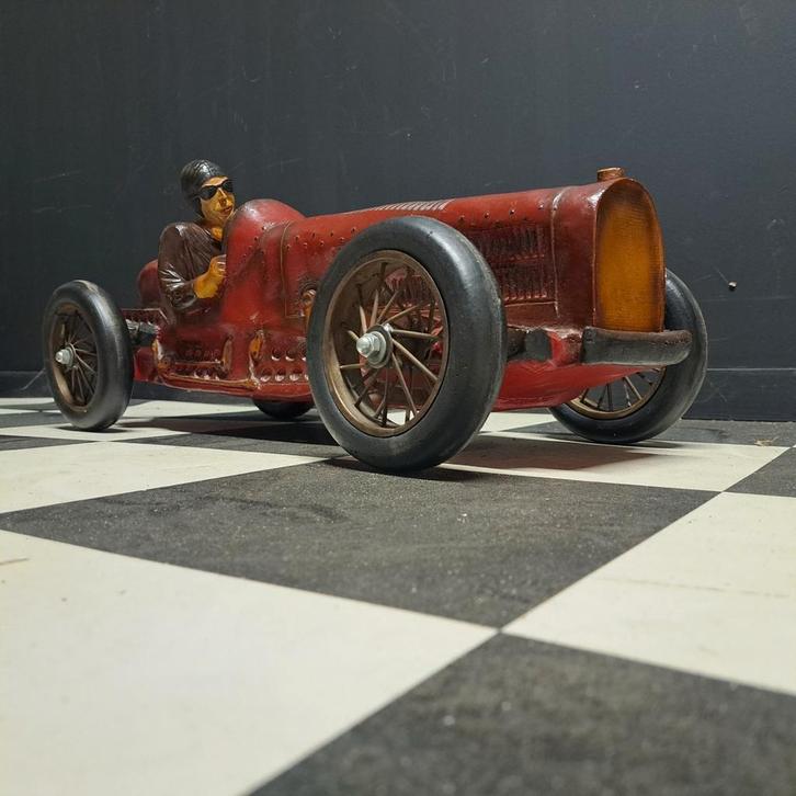 Bugattie racer jaren '30, Hobby en Vrije tijd, Modelauto's | 1:5 tot 1:12, Gebruikt, Auto, 1:5 t/m 1:8, Ophalen of Verzenden