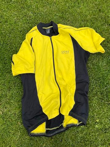 Korte mouw wielrenner shirt met rits beschikbaar voor biedingen