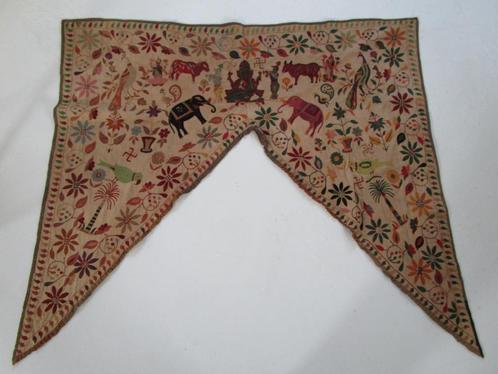 Bruidsdoek, oud wandkleed / wanddecoratie uit India, Huis en Inrichting, Woonaccessoires | Wanddecoraties, Ophalen of Verzenden