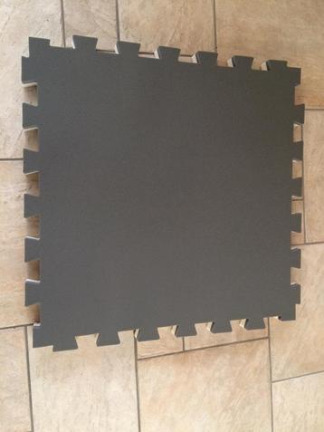 Te koop puzzelplaat ca. 1x1 m x5 cm dik voor yoga/gym/turnen