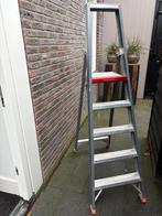 Altrex Falco Feo 5 treden trap aluminium, Ophalen, Zo goed als nieuw, Minder dan 2 meter