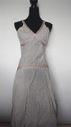 Dames maat M nette beige avondjurk, Maat 38/40 (M), Galajurk, Beige, Ophalen of Verzenden