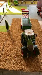 Landbouw diorama tekoop, Hobby en Vrije tijd, Modelauto's | 1:32, Ophalen, Zo goed als nieuw, Tractor of Landbouw, Universal Hobbies