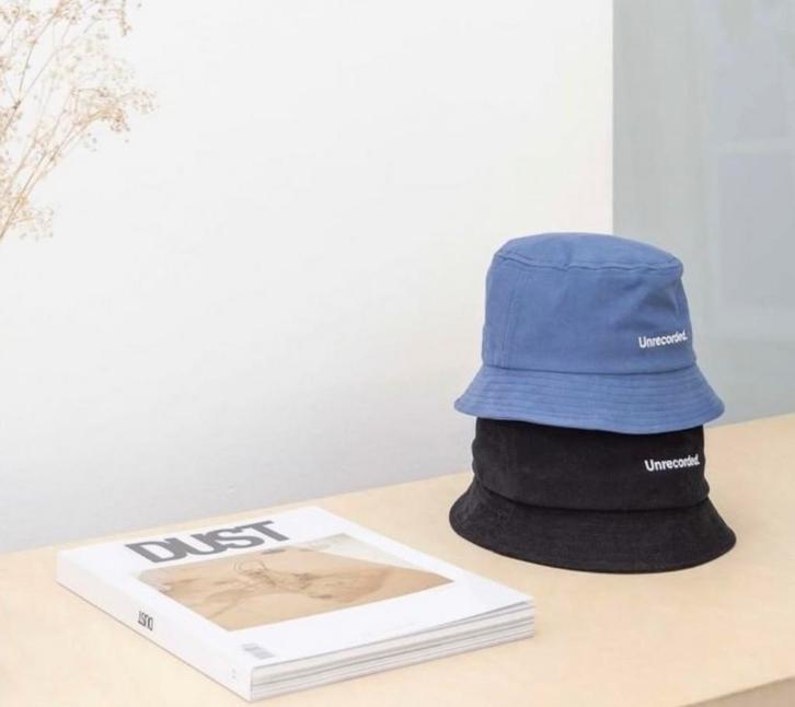 Unrecorded lavendel blauwe, navy bucket hat, hoedje, maat 58, Kleding | Dames, Hoeden en Petten, Nieuw, Hoed, One size fits all