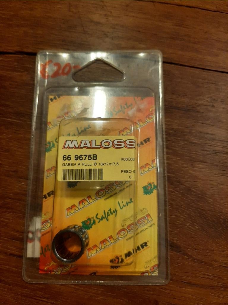 Malossi naaldlager, Ophalen