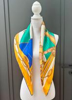 Vintage 100% pure zijden grote sjaal, Ophalen of Verzenden, Zo goed als nieuw, Sjaal