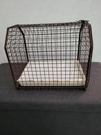 Kleine katten, honden bench, kooi, vintage , metaal., Dieren en Toebehoren, Katten-accessoires, Ophalen of Verzenden, Gebruikt