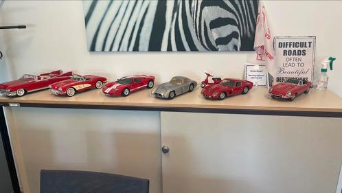 6 stuks klassieke 1:12 modelauto’s, Hobby en Vrije tijd, Modelauto's | 1:5 tot 1:12, Gebruikt, Auto, Ophalen