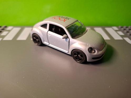 Siku 1550 - Volkswagen The Beetle 100 years Sieper [zlv] 1/5, Hobby en Vrije tijd, Modelauto's | Overige schalen, Zo goed als nieuw