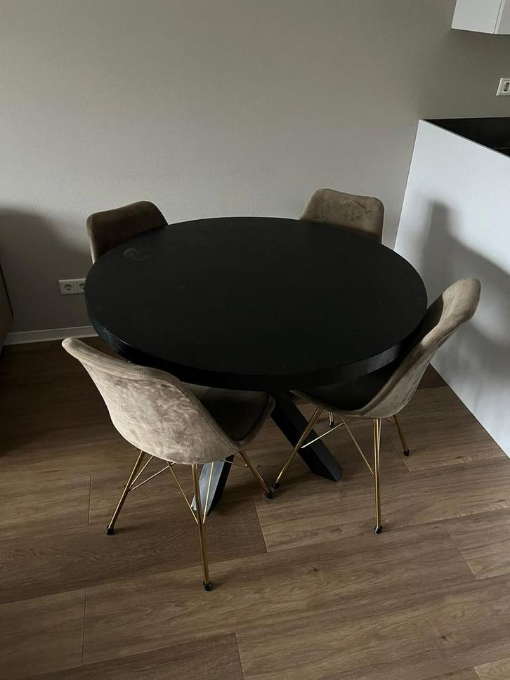 Eetkamertafel mango rond zwart, Huis en Inrichting, Tafels | Eettafels, Gebruikt, 100 tot 150 cm, 100 tot 150 cm, Vier personen