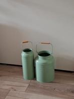 2 melkbussen, Overige materialen, Ophalen of Verzenden, Zo goed als nieuw, Minder dan 50 cm