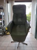 Medisch Prominent S-100 (L) Sta-op | Accu | 3 Mot | Z.g.a.n, Ophalen, Modern, luxueus en ergonomisch, Zo goed als nieuw, 50 tot 75 cm