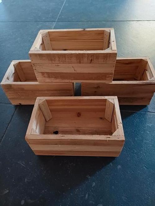 Zgan 4 kleine kistjes, Huis en Inrichting, Woonaccessoires | Kisten, Zo goed als nieuw, Minder dan 50 cm, Minder dan 50 cm, Ophalen of Verzenden