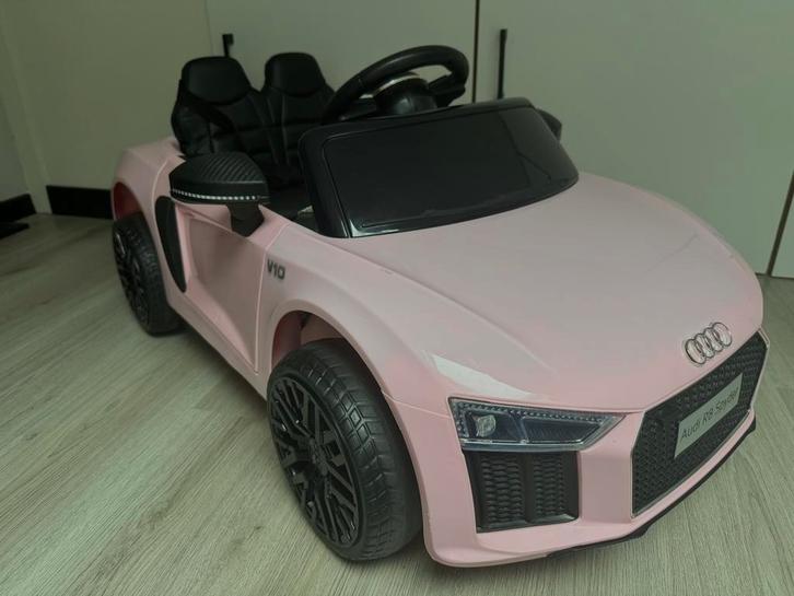 Kinderauto Audi R8 12 volt, Kinderen en Baby's, Speelgoed | Buiten | Accuvoertuigen, Zo goed als nieuw, Ophalen