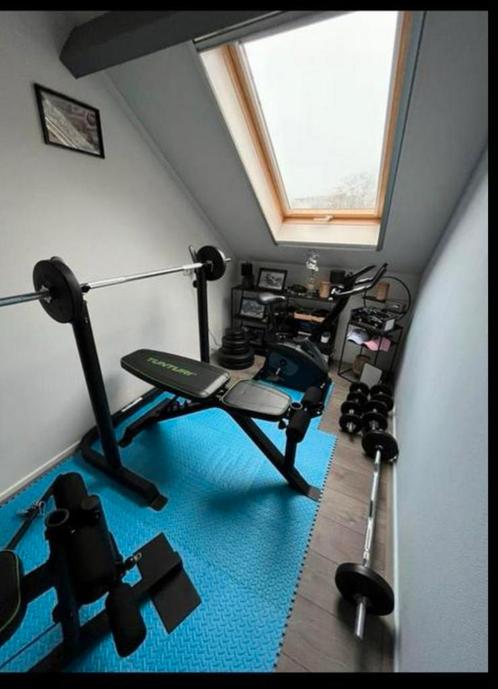 Tunturi Halterbank WB50 & Gorilla Sports Halterset, Sport en Fitness, Fitnessmaterialen, Zo goed als nieuw, Ophalen