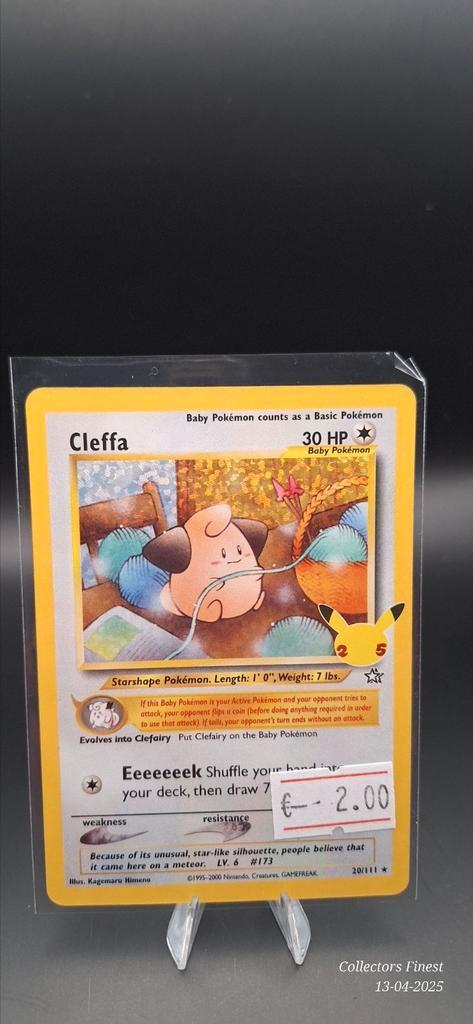 Cleffa celebrations cel 20, Hobby en Vrije tijd, Verzamelkaartspellen | Pokémon, Zo goed als nieuw, Ophalen of Verzenden