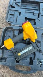 Tacker union, Ophalen of Verzenden, Zo goed als nieuw