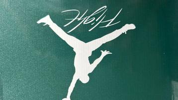 J4 Oxidized Maat 42, 44.5 en 45 beschikbaar voor biedingen