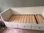 Hemnes bedbank- eenpersoons of uitschuifbaar tot 2 persoons, Huis en Inrichting, Slaapkamer | Bedden, Ophalen, Eenpersoons, Wit