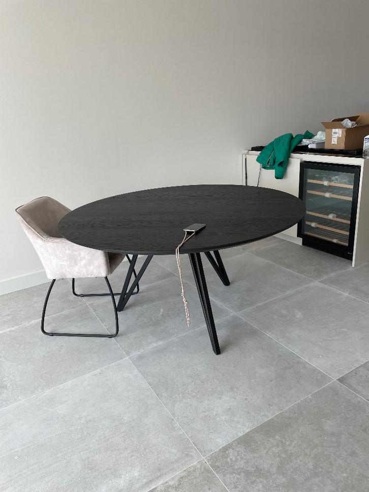 Table du sud tafel rond dia 150 zwart eiken, Huis en Inrichting, Tafels | Eettafels, Zo goed als nieuw, 100 tot 150 cm, 100 tot 150 cm