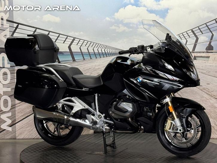 BMW R 1250 RT TRIPLE BLACK (bj 2022) ZEER COMPLEET R1250RT, Motoren, Motoren | BMW, Bedrijf, Toermotor, meer dan 35 kW, 2 cilinders