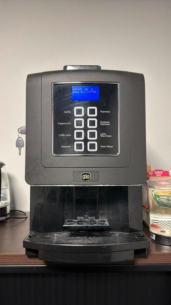 Gio coffee Verona Pro koffie automaat bonen met reservoir, Witgoed en Apparatuur, Koffiezetapparaten, Zo goed als nieuw, Koffiebonen