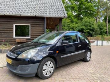 Ford Fiësta 1.3 8V ''08 Zwart Facelift Nieuwe Apk Rijdt Goed beschikbaar voor biedingen