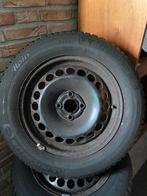 Winrerbanden met stalen velg en wieldoppen 185/65R15, Auto diversen, Aanhangwagen-onderdelen, Ophalen, Zo goed als nieuw