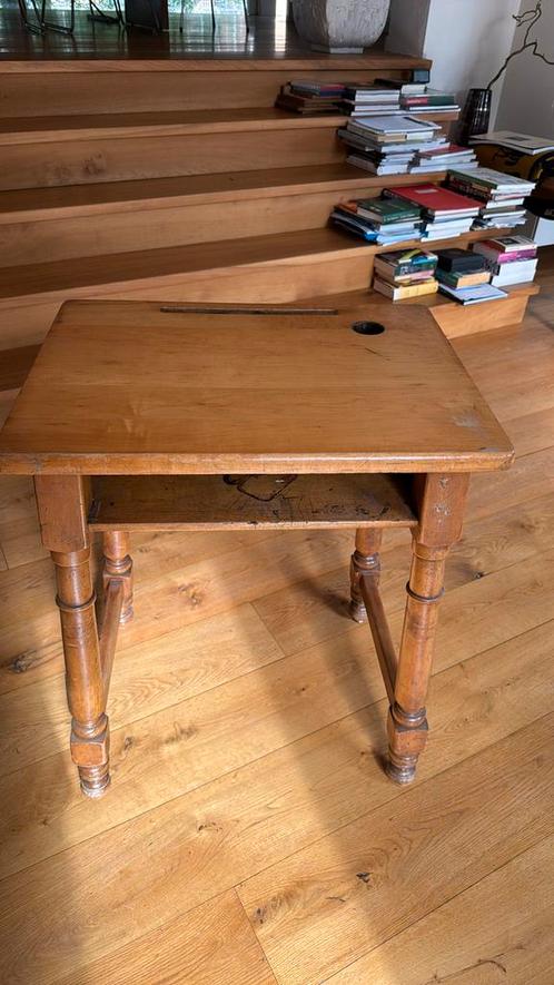 Anerican Vintage schoollessenaar / tafeltje, Antiek en Kunst, Antiek | Meubels | Tafels, Ophalen