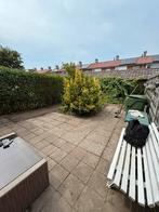 Tuin reiniging / onkruid verwijderen / tegels wassen, Tuin en Terras, Ophalen, Beton, 10 m² of meer, Terrastegels