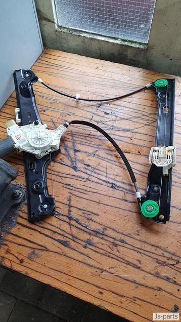 raammechanisme met motor rechtsvoor BMW 3-serie E90/E91 beschikbaar voor biedingen