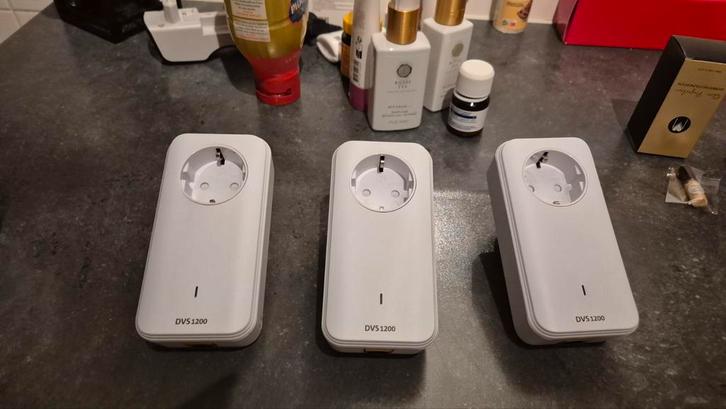 DVS 1200 KPN Powerline Adapters, Computers en Software, Netwerk switches, Gebruikt, Ophalen of Verzenden