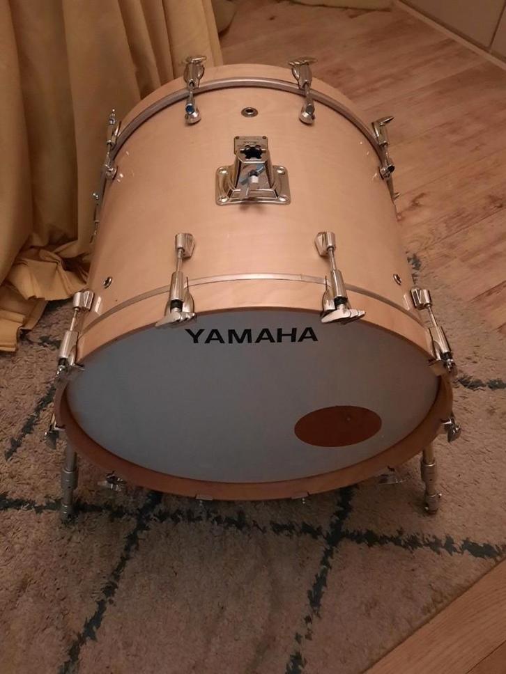 yamaha custom absolute bassdrum 22x18 div. paiste bekkens, Muziek en Instrumenten, Drumstellen en Slagwerk, Zo goed als nieuw
