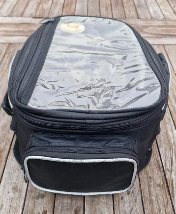 HaRRY's Motorcycle Bags Tanktas - Inclusief Regenhoes beschikbaar voor biedingen
