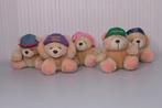 5 Forever Friends beertjes petje I love you Kerst Christmas, Verzamelen, Beren en Cherished Teddies, Stoffen beer, Ophalen of Verzenden