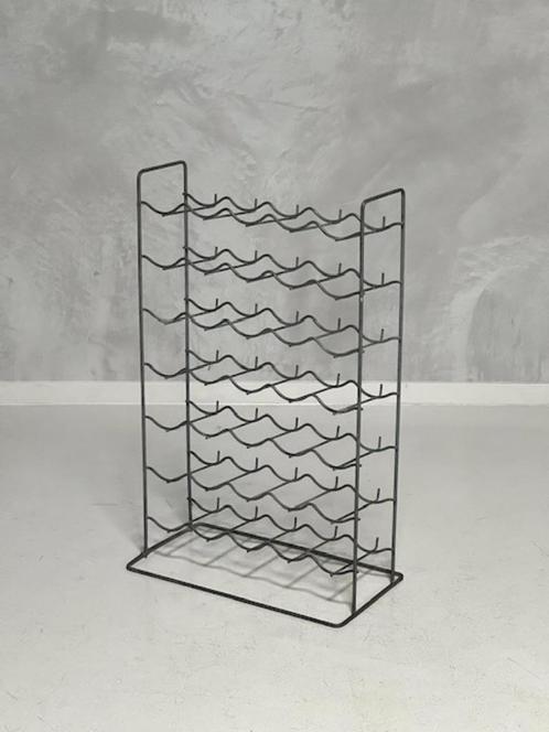 Vintage wijnrek draadstaal flessenrek retro wijnhouder 1960s, Huis en Inrichting, Woonaccessoires | Wijnrekken, Gebruikt, 75 cm of meer