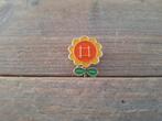 1 leuke pin van zonnebloem te koop, Ophalen of Verzenden, Nieuw, Overige onderwerpen, Speldje of Pin