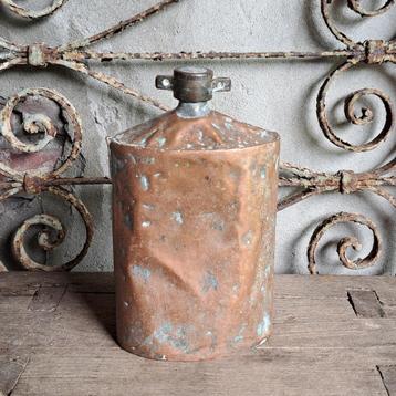 Oud brocante koperen oliekannetje oliekan kan *Etage3*  beschikbaar voor biedingen