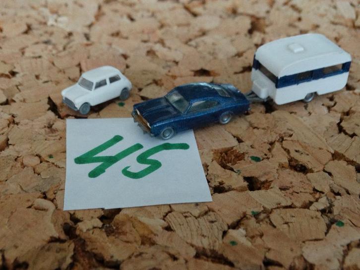 N-Spoor: set 45: Wiking, pkw met caravan en bijwagen, mini., Hobby en Vrije tijd, Modeltreinen | N-Spoor, Zo goed als nieuw, Brug, Tunnel of Gebouw