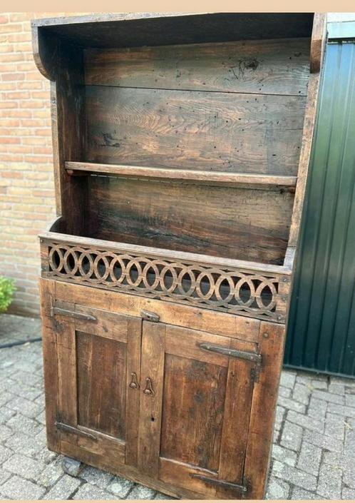 Antieke kast, massief eikenhout, Antiek en Kunst, Antiek | Meubels | Kasten, Ophalen