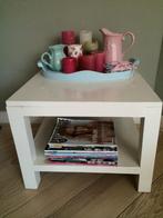 Witte Bijzettafel met Extra Plank teakhout, Huis en Inrichting, Tafels | Bijzettafels, Ophalen, Minder dan 45 cm, Minder dan 55 cm