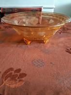 Oude amberkleurige glazen schaal geëtste bloemen, Verzenden