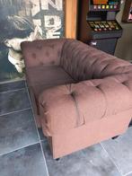 Chesterfield bank 2 personen, Huis en Inrichting, Banken | Sofa's en Chaises Longues, Zo goed als nieuw, Ophalen