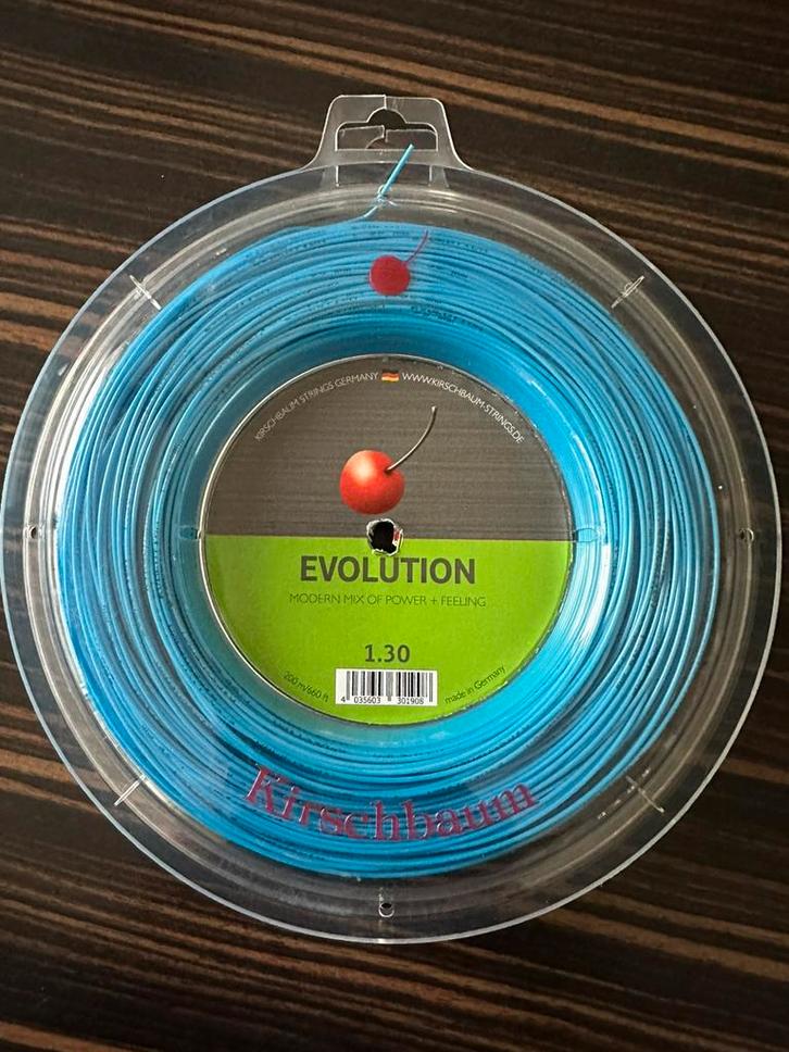Kirschbaum Evolution 1.30Mm, 200 meter, Sport en Fitness, Tennis, Nieuw, Grip of Snaar, Overige merken, Ophalen of Verzenden