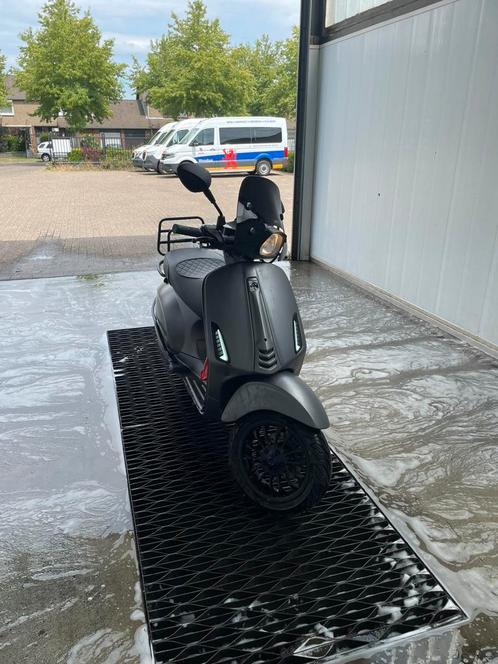 Vespa sprint, Fietsen en Brommers, Scooters | Vespa, Ophalen