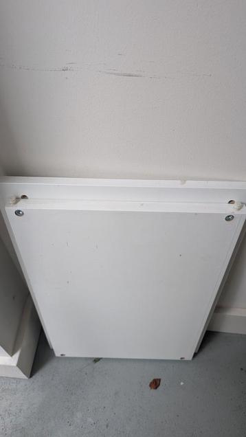 iIkea PLATSA planken / bovenplank / onderplank beschikbaar voor biedingen