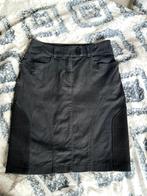 Moschino dames mini denim rok, Maat 38/40 (M), Zwart, Zo goed als nieuw, Boven de knie