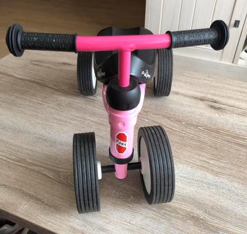 Pukylino roze beschikbaar voor biedingen