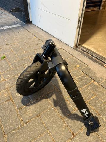 Mudcruiser maat 4 kort gebruikt. beschikbaar voor biedingen