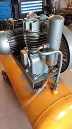 Luchtcompressor, Doe-het-zelf en Verbouw, Compressors, Ophalen, Gebruikt, 200 tot 400 liter/min, Mobiel